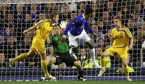 Joleon Lescott Scores First Everton Goal in UEFA Cup Against Metalist Kharkiv (September 20, 2007)