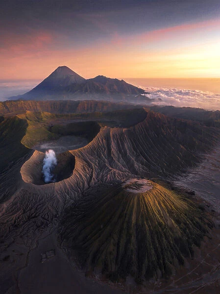 the bromo volcano
