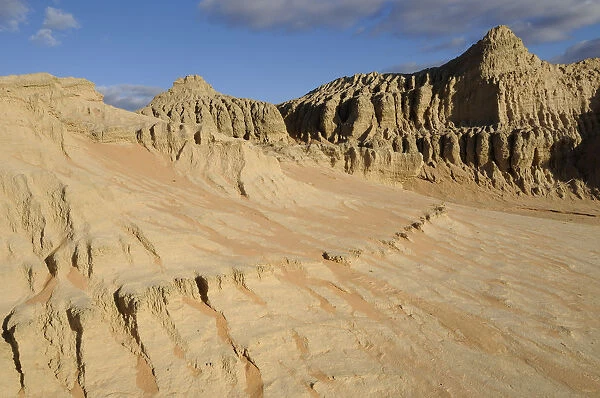 Eroded mud and sand of Walls of China, Mungo National Park, New South Wales, Australia