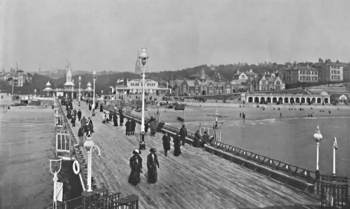 Framed Print : Heritage Images Print of Bournemouth Pier, c1910 Framed Print : Heritage Images Print of Bournemouth Pier, c1910