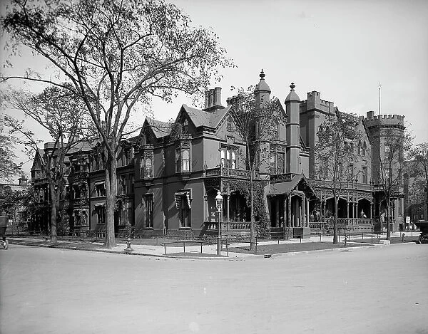 Castle Inn, Buffalo, N.Y. between 1900 and 1910. Creator: Unknown