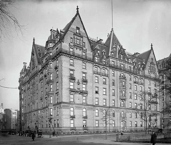 Dakota Apartment House, New York, N.Y. between 1905 and 1915. Creator: Unknown