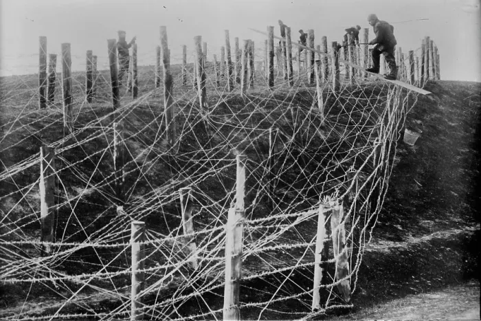 Framed Print : Germans Fixing Barbed Wire Tangle Print, c1914-1915