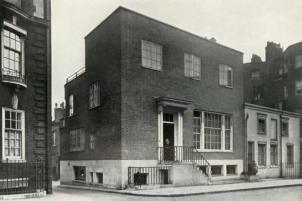 House in Weymouth Street, London, 1937 Creator: Unknown