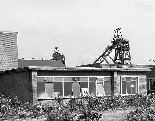 The pit head and offices at Ollerton Colliery, North Nottinghanshire, 11 July 1962