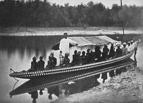 Tom West Indias canoe, New Calabar, Southern Nigeria, 1912