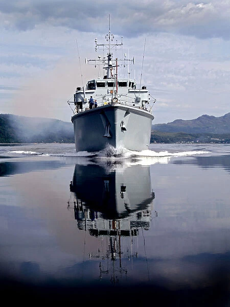 HMS Brocklesby sails from HMNB Clyde for the final time