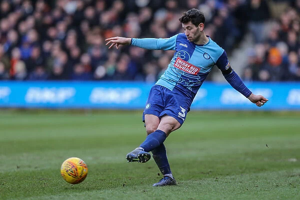 Luton Town v Wycombe Wanderers Sky Bet League 1 9  /  02  /  2019