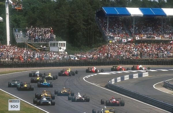 1990 British Grand Prix: Ayrton Senna leads Nigel Mansell, Gerhard Berger, Thierry Boutsen, Alain Prost, Jean Alesi, Riccardo Patrese, Aguri Suzuki