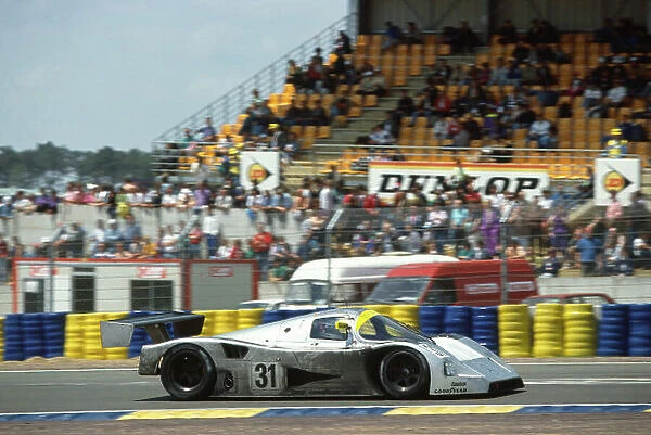 1991 Le Mans 24 hours. Le Mans, France. 22nd - 23rd June 1991. Karl Wendlinger  /  Michael Schumacher  /  Fritz Kreutzpointner (Mercedes-Benz C11), 5th position, action. World Copyright: LAT Photographic. Ref: 91LM35