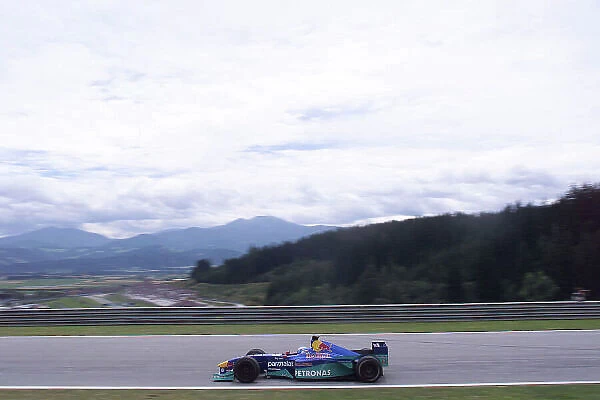 2000 Austrian Grand Prix. PRACTICE A1-Ring, Austria, 14 July 2000 Mika Salo, Sauber Petronas World LAT Photographic