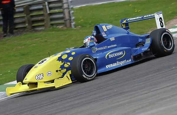 2004 Formula Renault UK, Brands Hatch, 25th April 2004. Toca Support. Barber. Photo: Jeff Bloxham / LAT Photographic