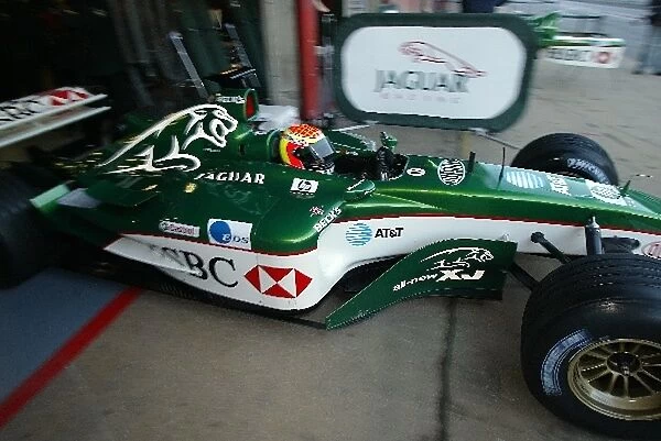 Formula One Testing: Antonio Pizzonia Jaguar R4
