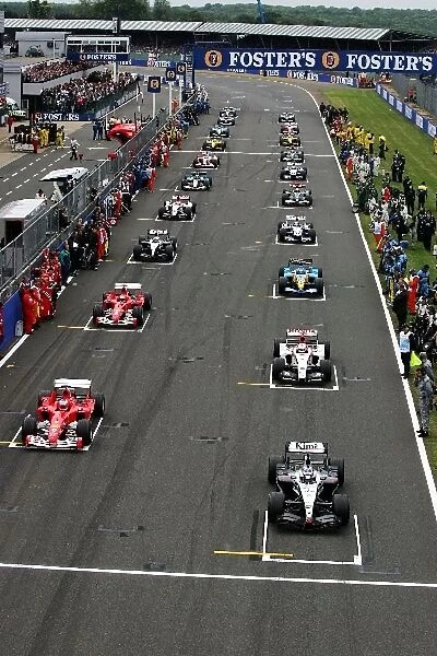 Formula One World Championship: The grid berfore the start of the race