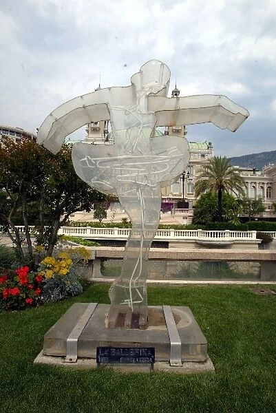 Formula One World Championship: La Ballerina statue in Monaco