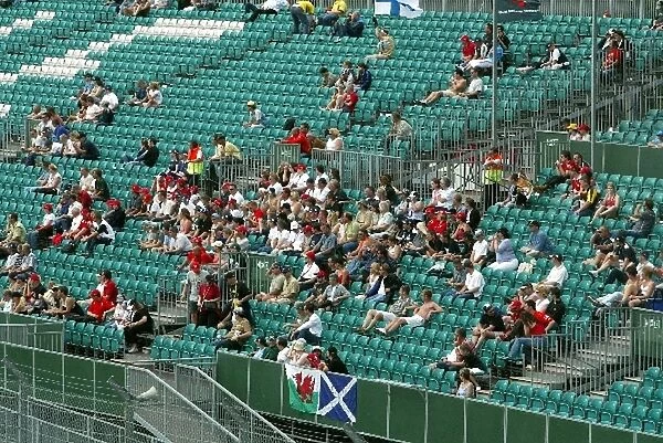 Formula One World Championship: Sparse crowds for qualifying