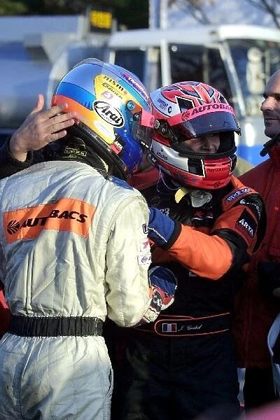 International Formula Three: Race winner Jonathan Cochet congratulates team mate, Yuji Ide