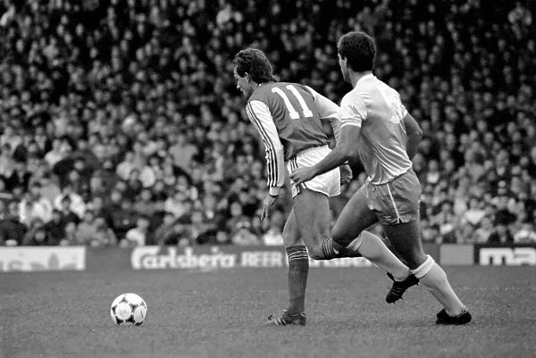 Arsenal 3 v. Manchester City 0. Division One Football. November 1986 LF21-06-009