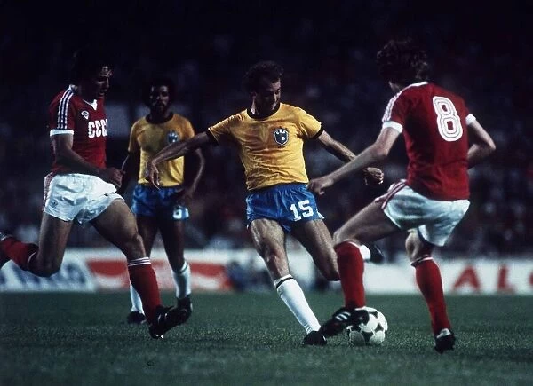 Brazil v Russia World Cup 1982 football Falcao (15