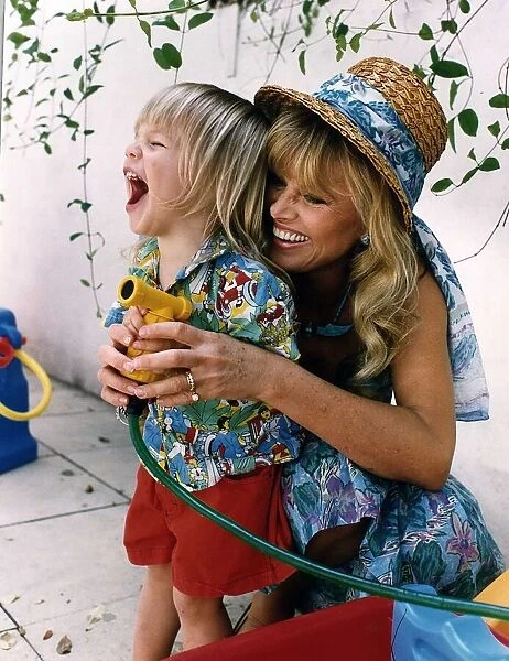 Britt Ekland Film Actress with her son Thomas Jefferson A©Mirrorpix