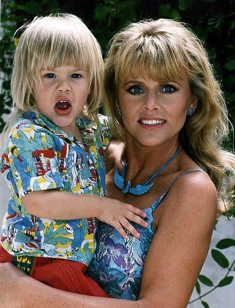 Britt Ekland Film Actress with her son TJ age 2 A©Mirrorpix