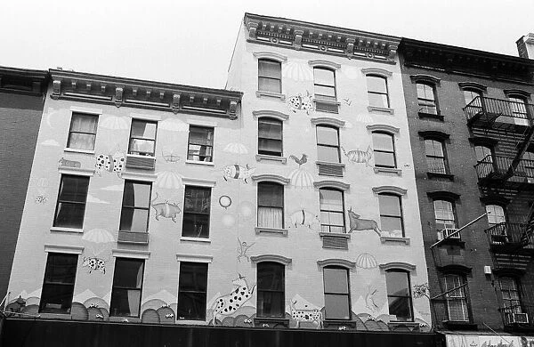 Front of building decorated with pictures of animals, New York, USA, June 1984