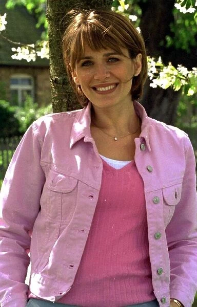 Carol Smillie TV Presenter April 1999