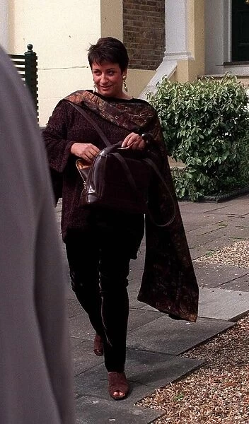 Caroline Quentin Actress leaving her home