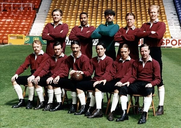 Centenary picture of Liverpool Team, photocall at Anfield to celebrate the 100 year
