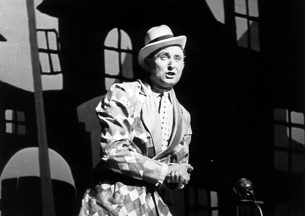 Comedian Max Miller appearing on stage Circa 1955 A©Mirrorpix