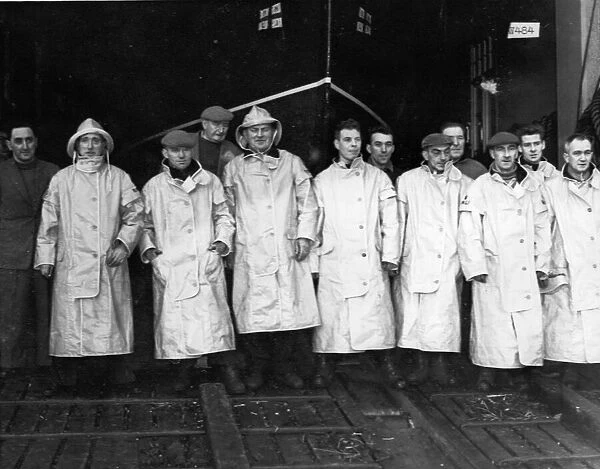Crew of the Broughty Ferry reserve lifeboat City of Bradford II