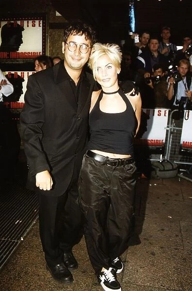 David Baddiel with girlfriend 1996
