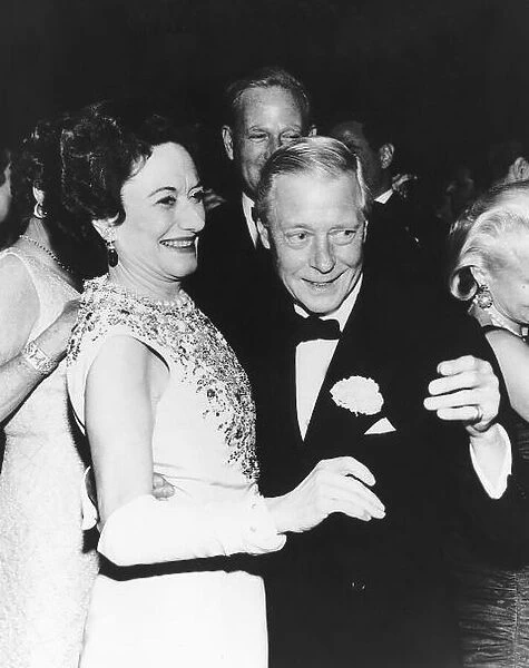 Duke and Duchess of Windsor at a party, June 1986