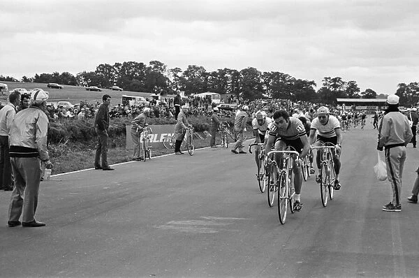 Eddy Merckx (Belgium rider number 21- leading in this picture