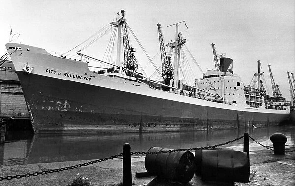 The Ellermann Lines ship 'City of Wellington'. Circa 1977