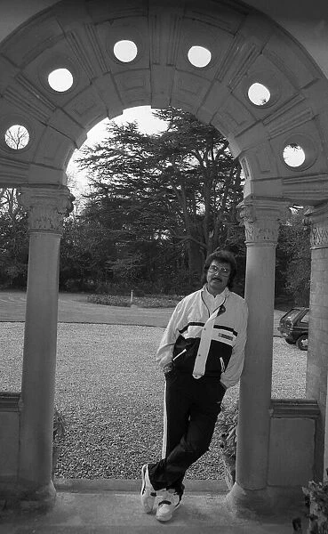 Engelbert Humperdink relaxing at his Leicestershire home