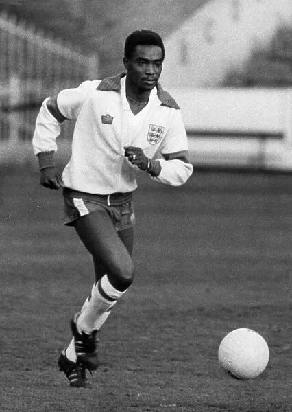 Englands Laurie Cunningham (21) pictured during training session ahead of under 21