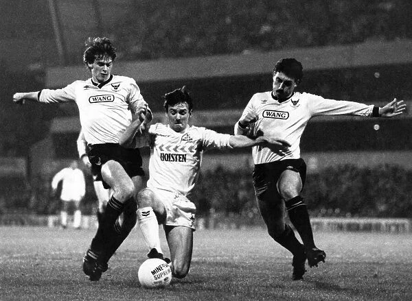 FA Cup Third Round replay at White Hart Lane. Tottenham Hotspur v Oxford United