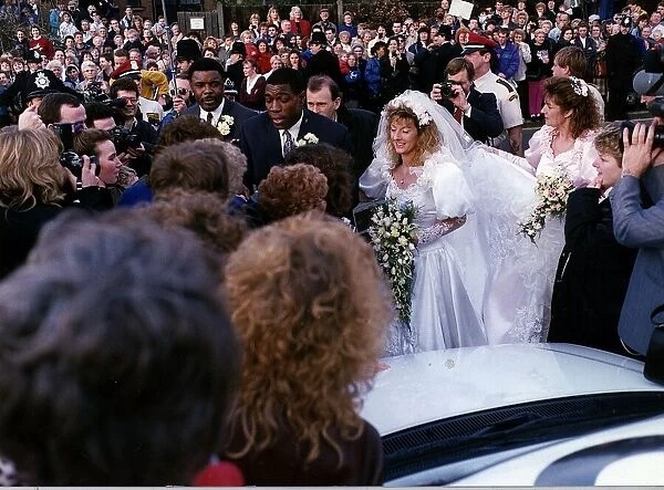 Frank Bruno boxer with his bride Laura at their wedding