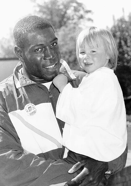 Frank Bruno Boxing holds Nicola Fox to help raise money for a Childrens Charity