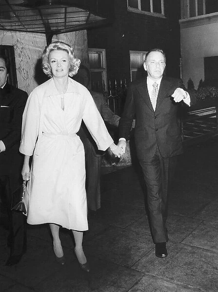 Frank Sinatra with girlfriend Barbara Marx widow of Zeppo Marx in Londons West End