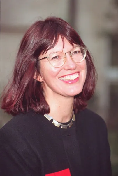 JANET STREET-PORTER SMILING AT HARRODS, LONDON 08  /  12  /  1992