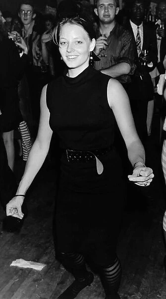 Jodie Foster American actress dancing in nightclub, July 1986