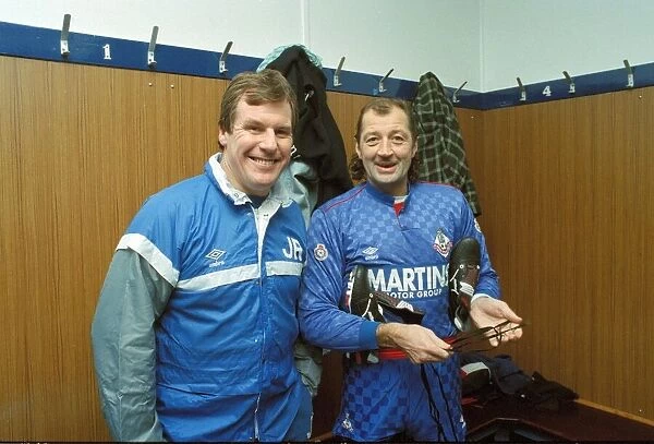 joe royle, manager & frank worthington, soccer player. 14  /  11  /  89