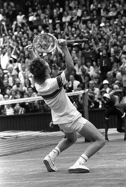 John McEnroe wins the mens singles final at Wimbledon 1981 defeating Bjorn Borg on Centre