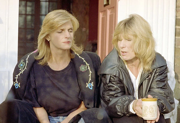 Linda McCartney, wfire of fomer Beatle Paul McCartney, has a chat with her friend Carla