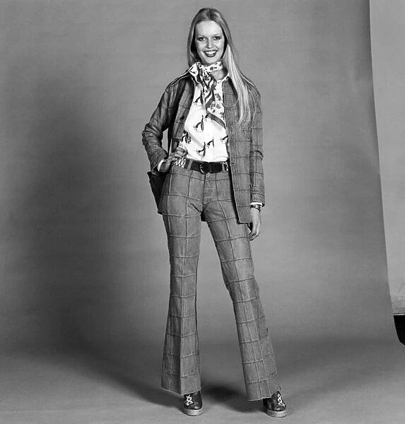 Lise-Lotte. Swedish model wearing flaired trouser suit. March 1975 75-01268-001