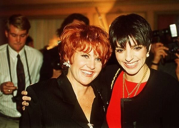 Liza Minnelli with her sister Lorna