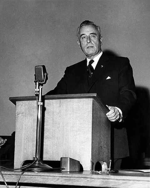 Lord Louis Mountbatten makes the opening speech. October 1962 P011539