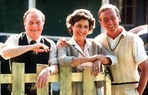Lynda Bellingham Actress standing with actors Christopher Timothy